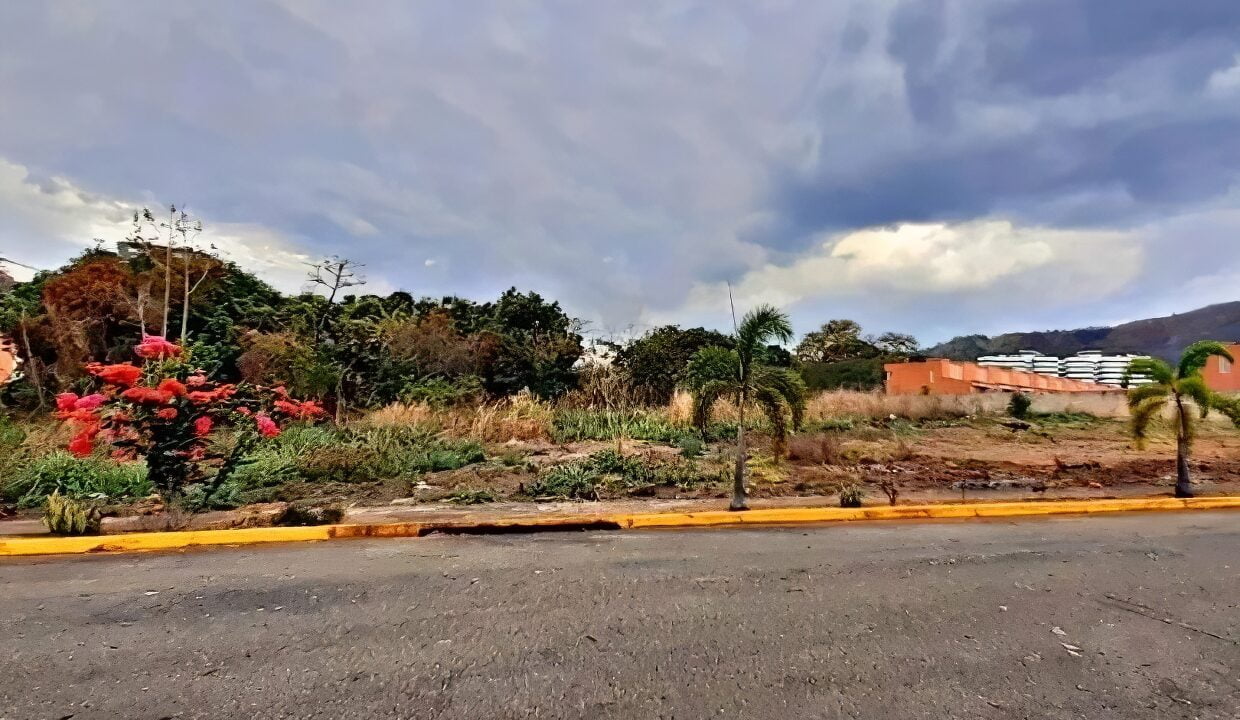 302005792_125900703521690_7364354704017942541_n-edit