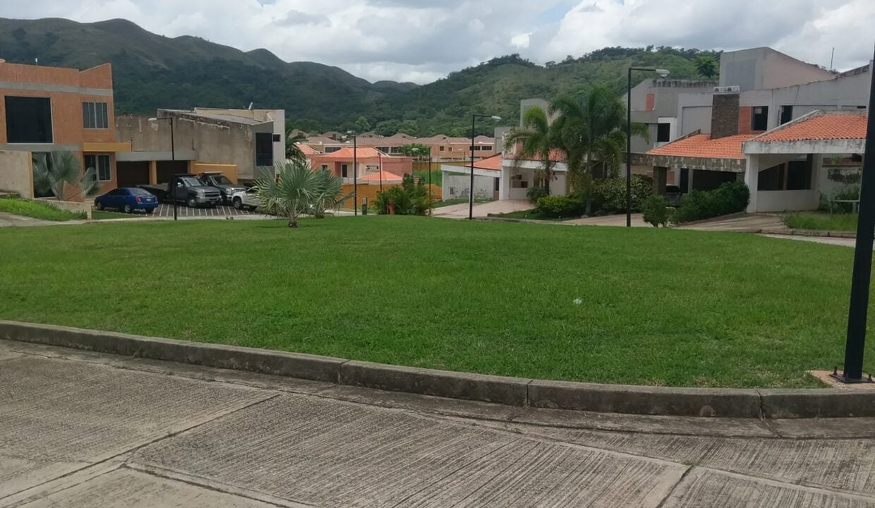 302618487_475700281092890_6246708046996860447_n-edit