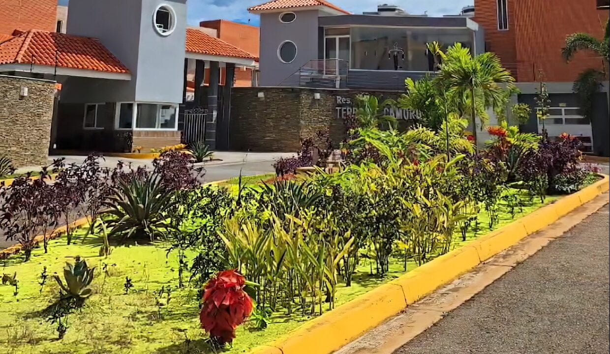 Captura de pantalla 2022-09-11 001737-edit