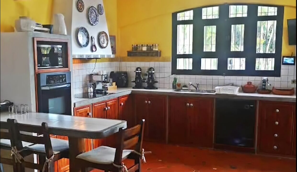 Captura de pantalla 2022-09-18 020441-edit