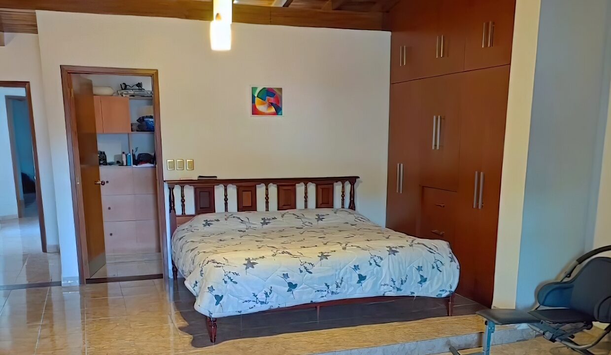 Captura de pantalla 2022-09-18 025006-edit