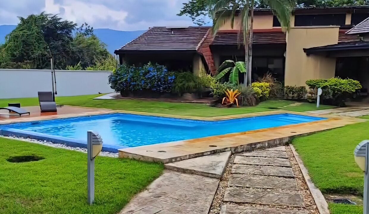 Captura de pantalla 2022-09-18 234520-edit