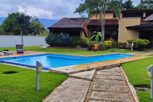 Captura de pantalla 2022-09-18 234520-edit