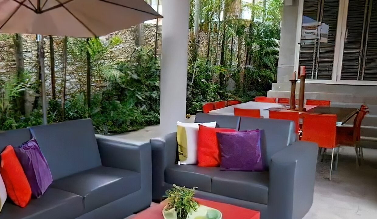 Captura de pantalla 2022-09-28 012807-edit