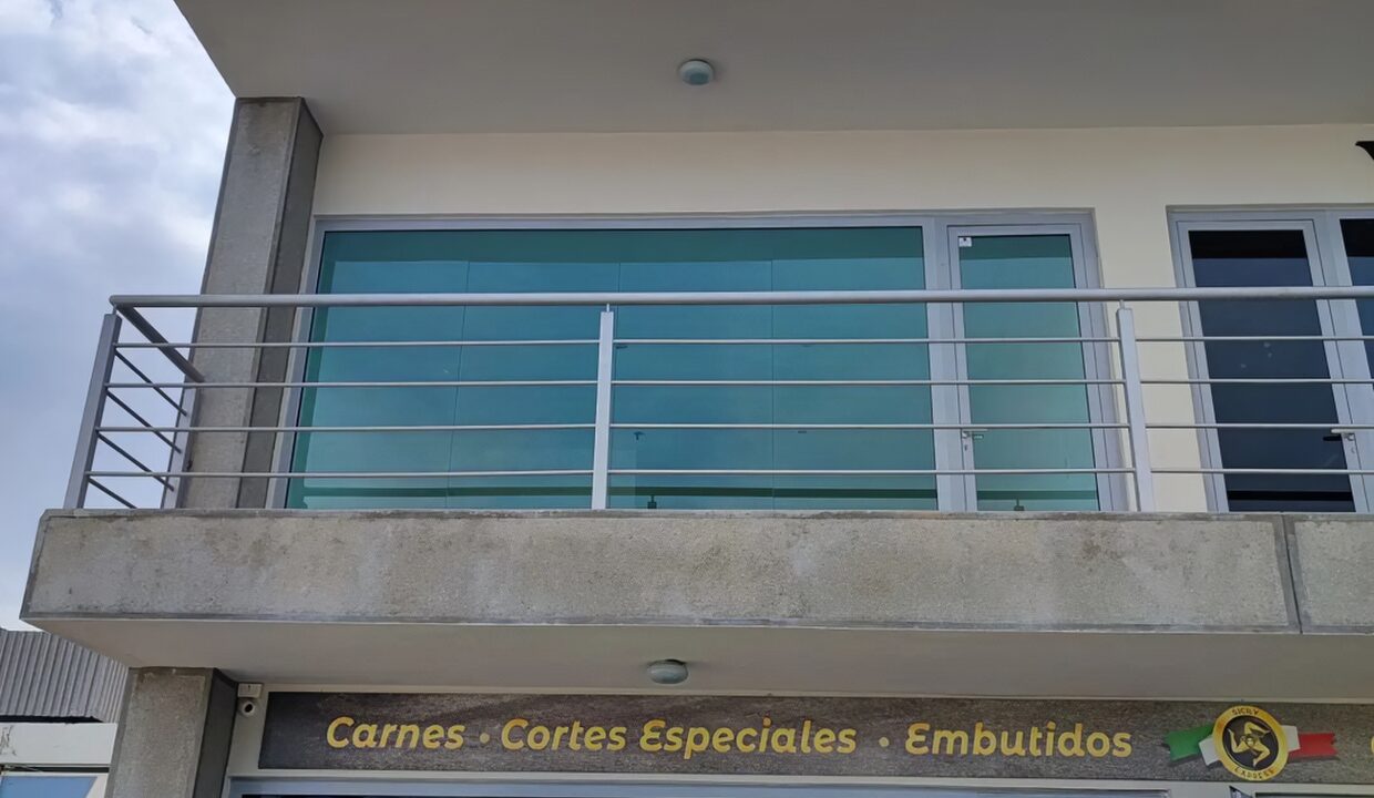 305484747_1984368561951830_5831924352136889089_n-edit