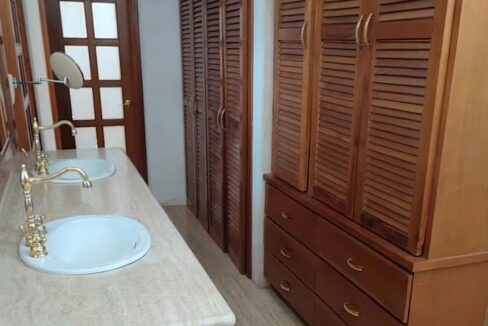 Captura de pantalla 2022-10-04 005112-edit