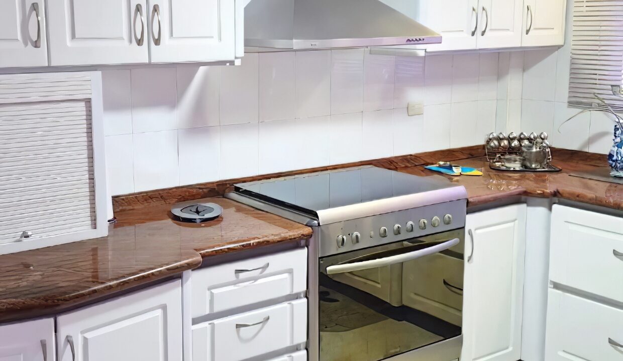 Captura de pantalla 2022-10-05 225000-edit