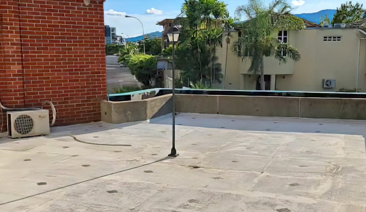 Captura de pantalla 2022-10-05 225014-edit