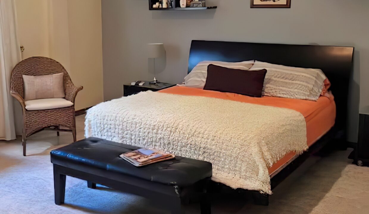 Captura de pantalla 2022-10-05 225034-edit