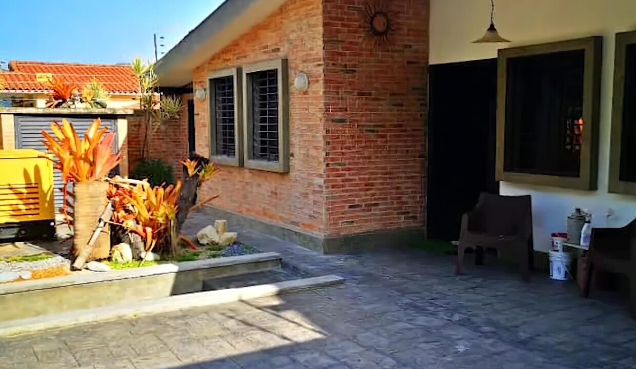 Captura de pantalla 2022-10-06 213629-edit