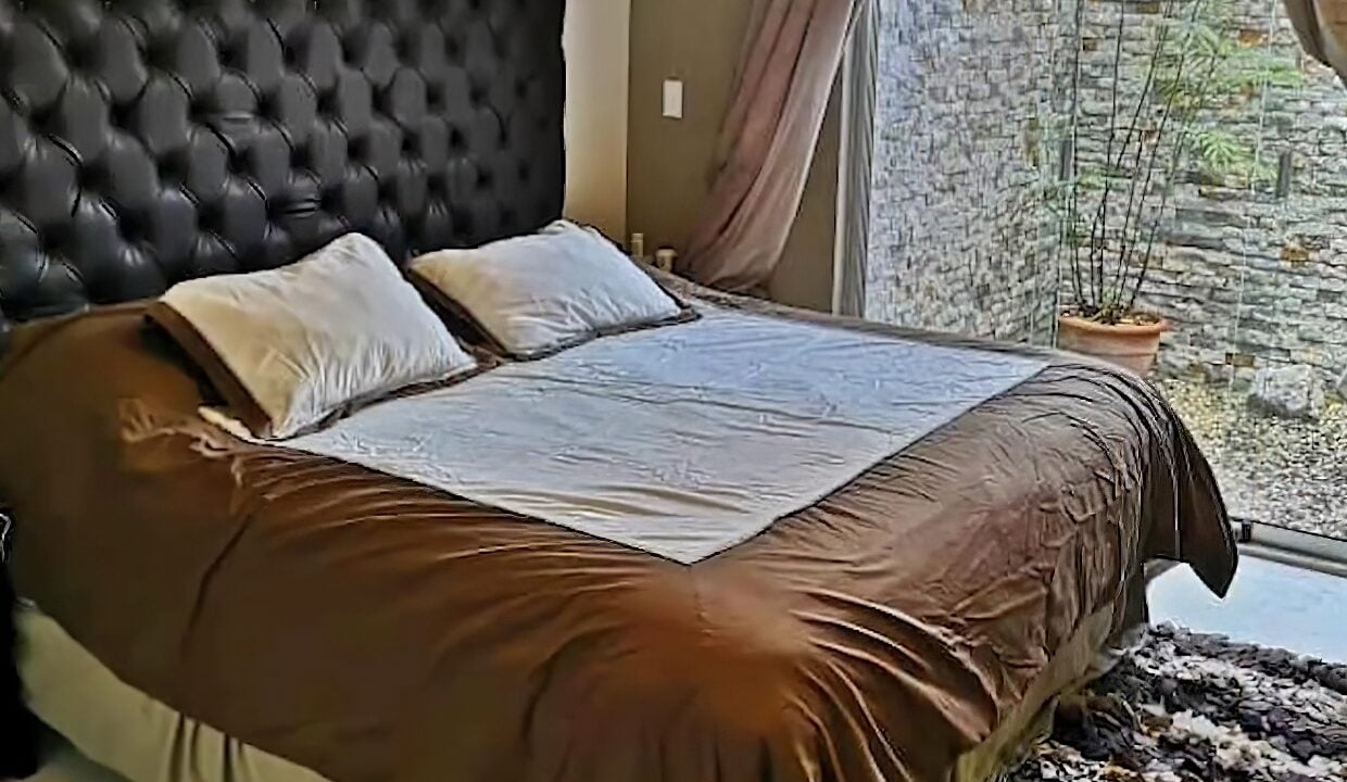 Captura de pantalla 2022-10-06 213722-edit