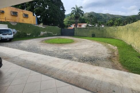 313918915_669320251243085_2787884573794600833_n-edit