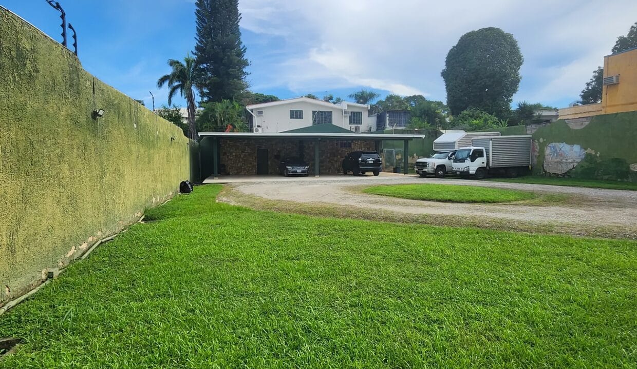 313966427_1084277092275530_7080668730300267639_n-edit