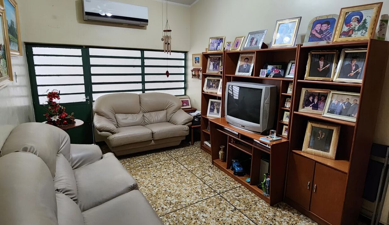 315069781_658888885637992_9021334353005994185_n-edit