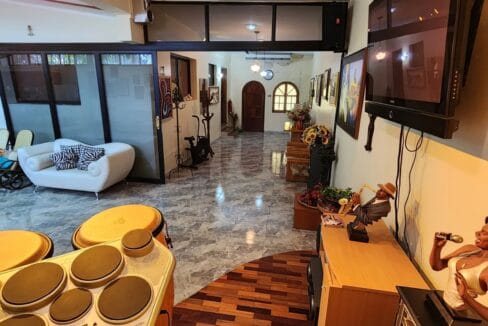 315291783_1119005972151988_3168735574012478861_n-edit