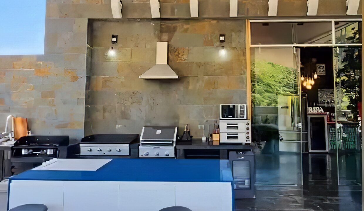 Captura de pantalla 2022-11-15 092403-edit