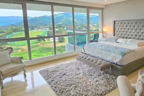 Captura de pantalla 2022-11-15 180122-edit