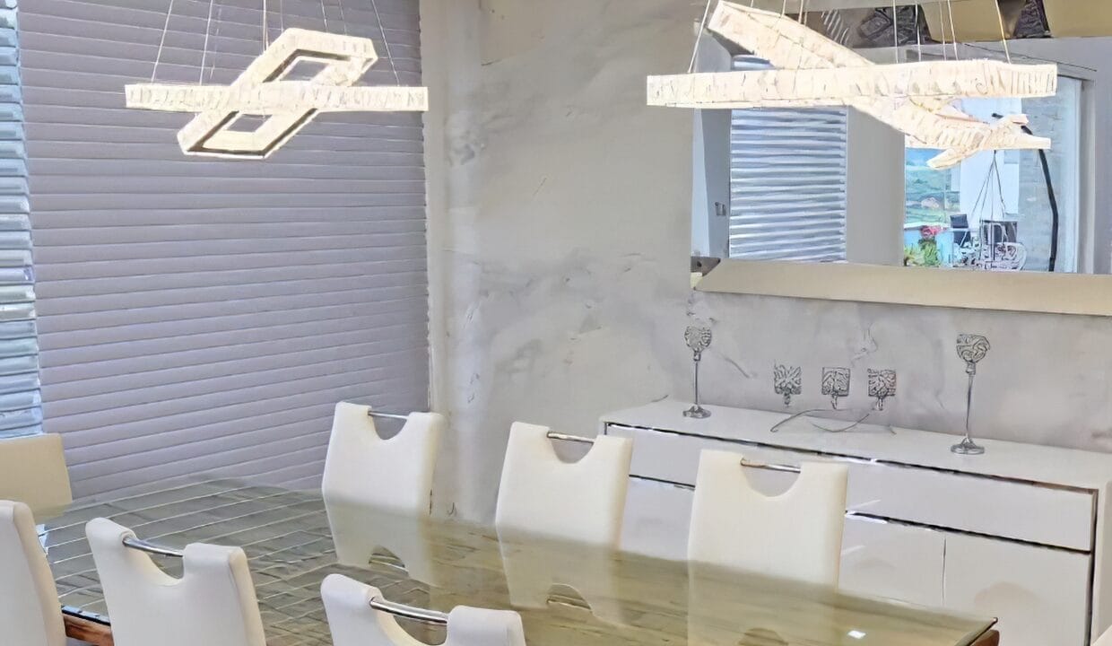 Captura de pantalla 2022-11-15 180209-edit