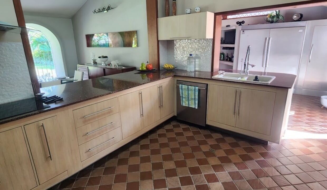 326418502_128824163410898_4947323006833938763_n-gigapixel-very_compressed-width-1240px