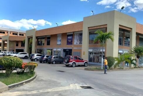 328101362_572347207847710_1293141840928327130_n-gigapixel-very_compressed-width-1240px