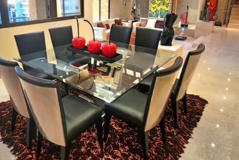 2-gigapixel-very_compressed-width-1240px