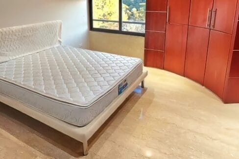 5-gigapixel-very_compressed-width-1240px