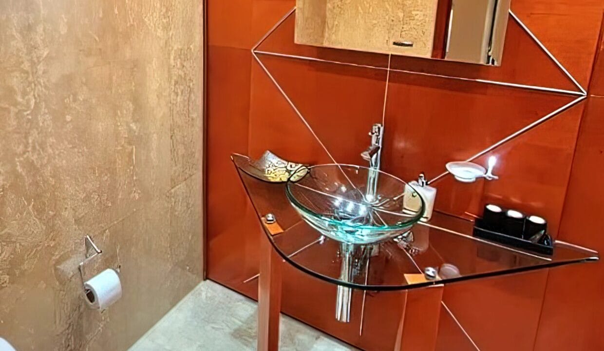 Screenshot_1-gigapixel-very_compressed-width-1240px