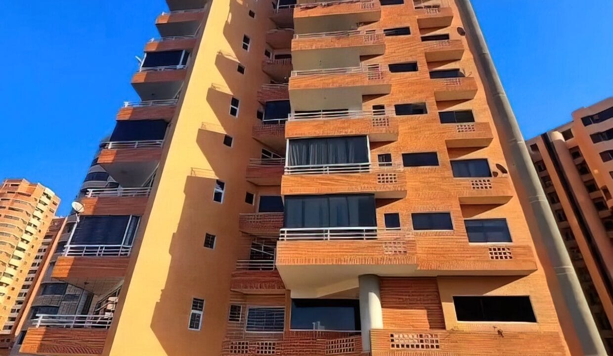 Screenshot_12-gigapixel-low_res-width-1239px