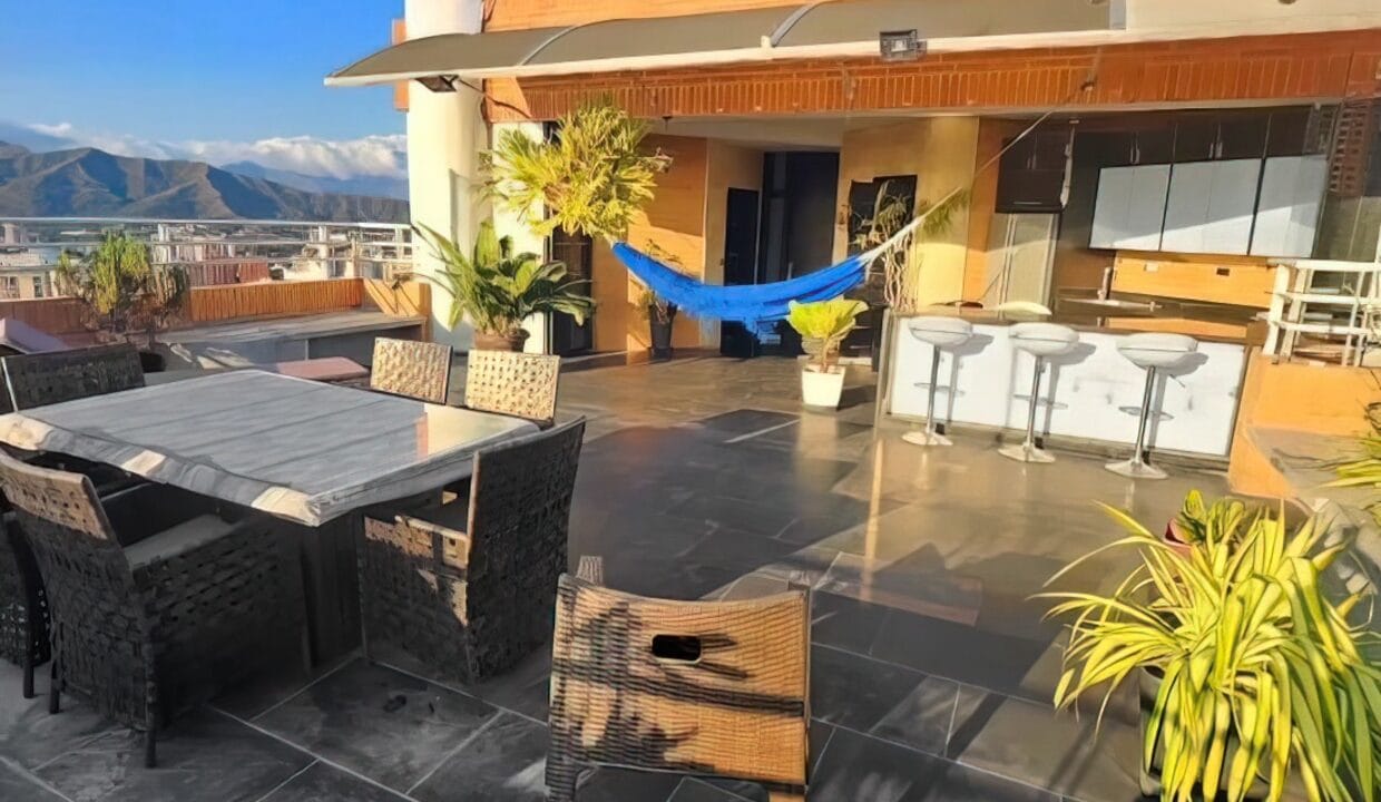 Screenshot_8-gigapixel-low_res-width-1239px