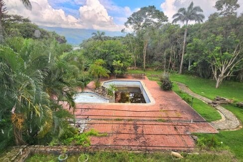 365438714_169692062804235_4408832552151729792_n