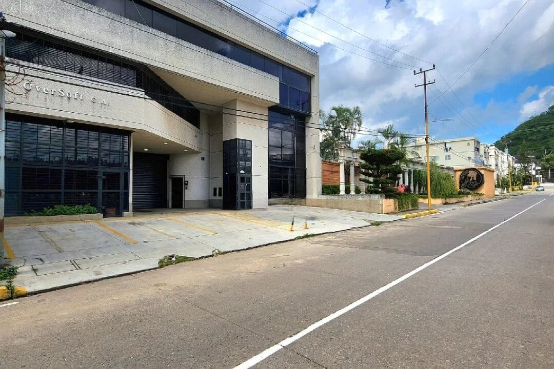 365654822_261767466615804_8117002533335636023_n