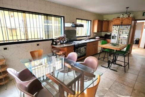 365656030_262201923260968_3124417146352030342_n