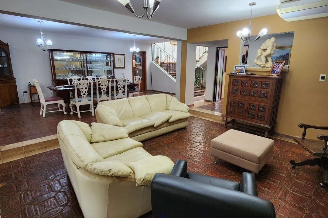 365767081_1275794453043646_8256527114026957464_n