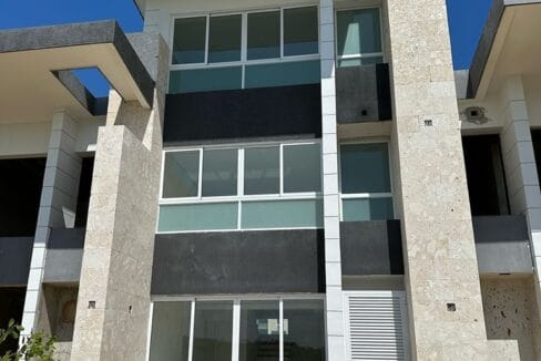 426411695_281598878280219_1563264776401770496_n