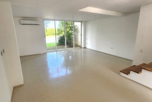 426655642_281598951613545_1156502842428617138_n