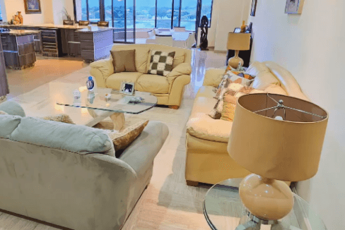 Captura de pantalla 2024-03-18 043551