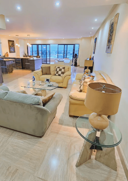 Captura de pantalla 2024-03-18 043551