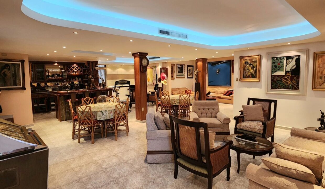 SaveClip.App_458666322_879981516903643_1130092054098043533_n