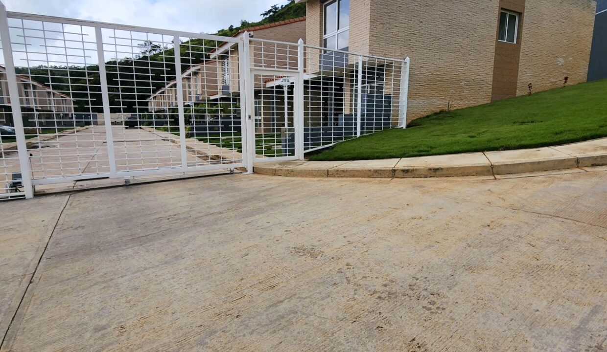 SaveClip.App_459419647_1624155668168388_9148249118247206122_n