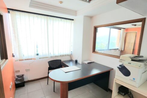 SaveClip.App_462390066_1095197485540009_7200648580173817351_n