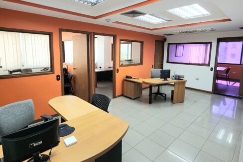 SaveClip.App_462441567_1594250581517097_4244108346977962540_n