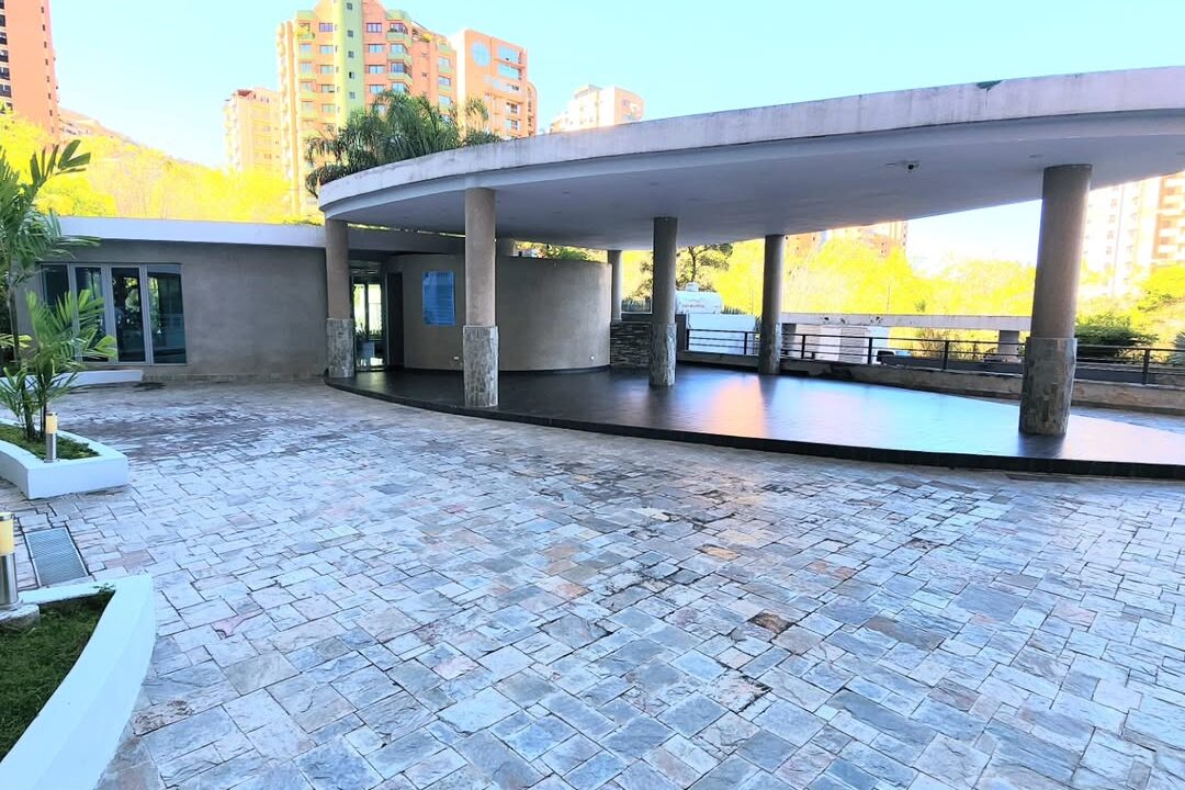 474628738_498924296136037_2534680499454539508_n