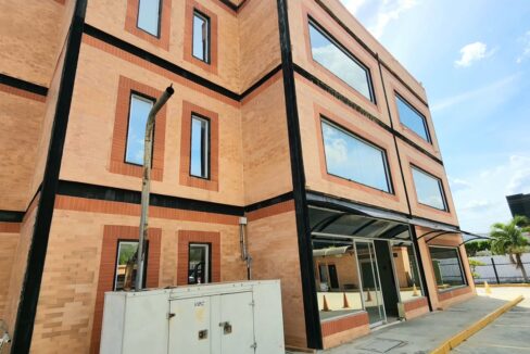 476849362_974259637484712_5822369454045698743_n