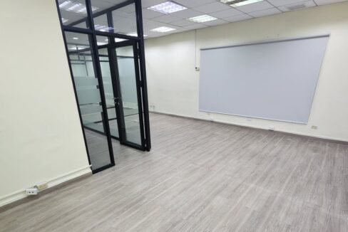 477121910_1562955341072199_979073579812346222_n