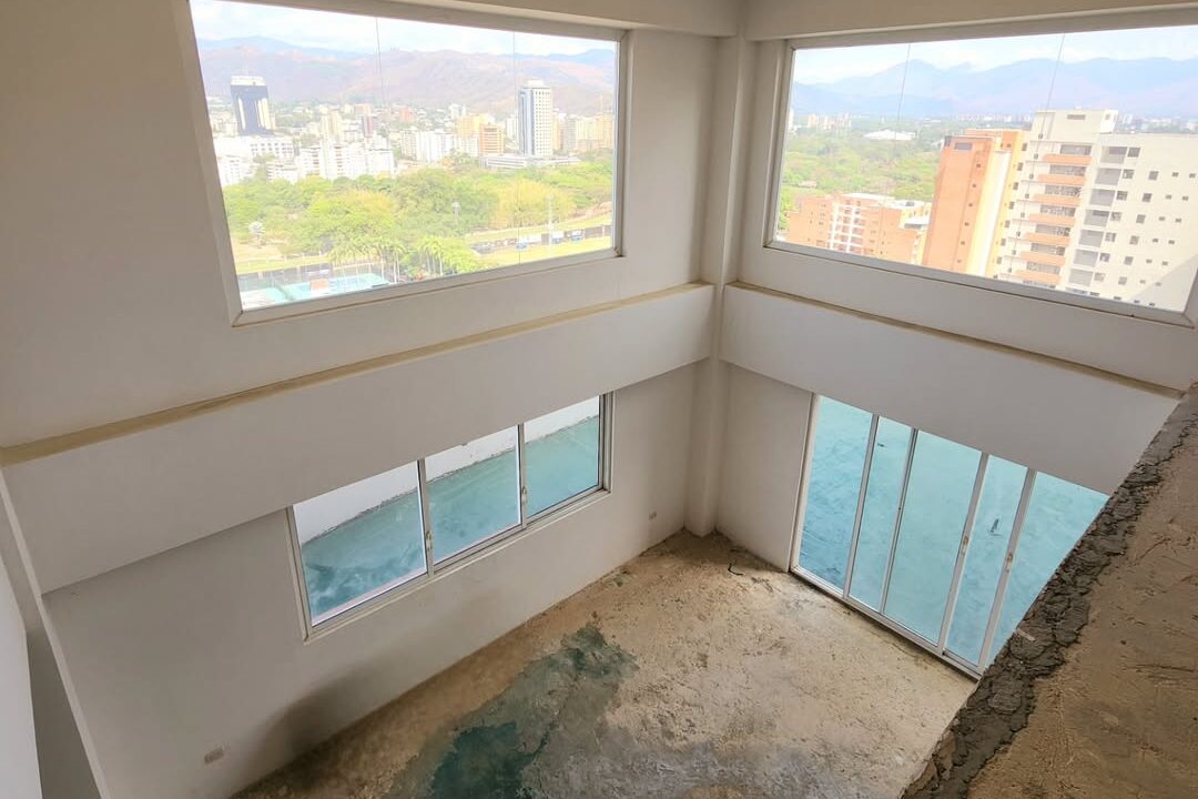 SaveClip.App_483602920_619732790838804_6577825463573538352_n