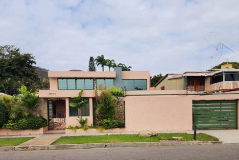 SaveClip.App_487208740_1346689236363114_6703688977132729690_n