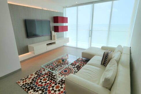 SaveClip.App_522148940_1055558876758137_9141890928389966827_n