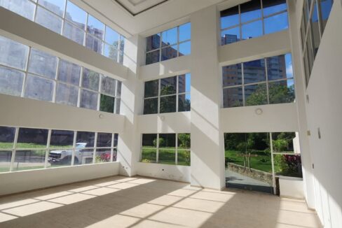 SaveClip.App_536217096_24386080434385674_8398019098493743784_n