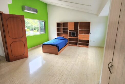 SaveClip.App_564693020_18531192715000499_9049876191746134275_n