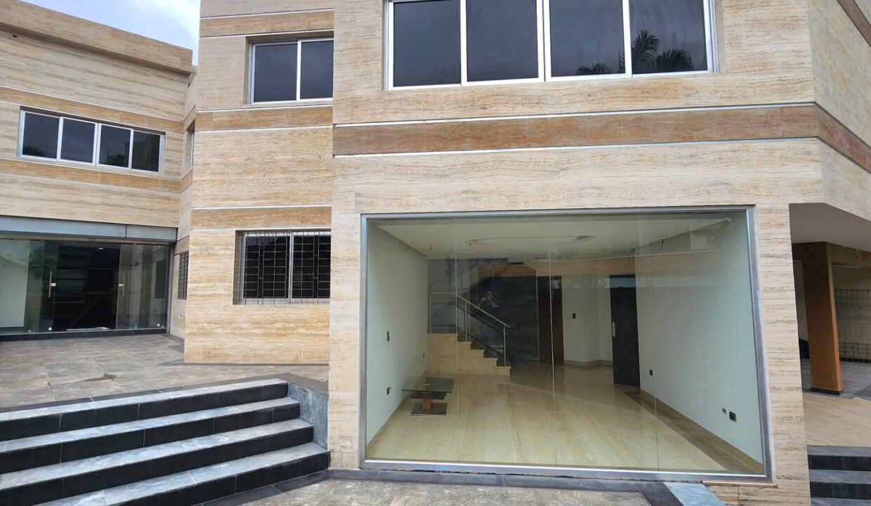 SaveClip.App_565344176_18531192550000499_2923825667876415349_n